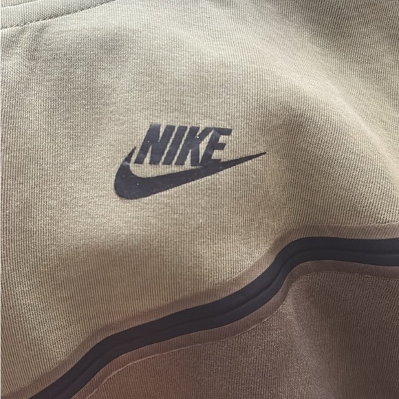 Nike Tech Hoodie - Picture 3 of 6